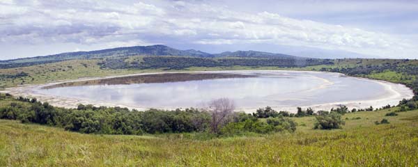 Lake Nyamunuka,QENP,Queen Elizabeth National Park