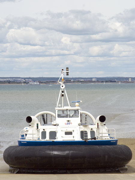 AP1-88,Hovercraft,Ryde,Isle of Wight