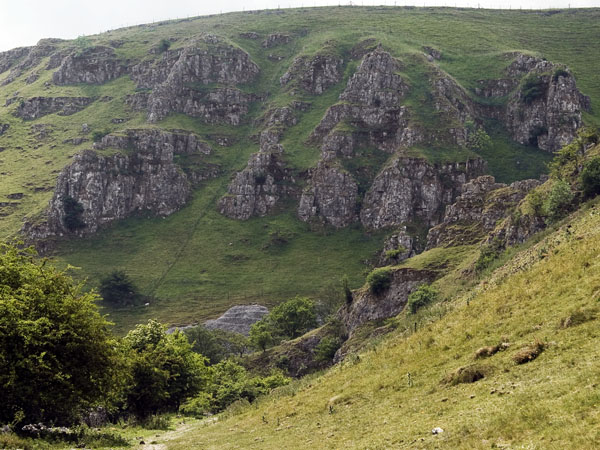 Peaseland Rocks,Wolfscote Dale