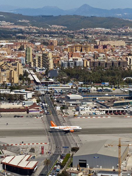 Easyjet,Aeroplane,Airplane,Plane,Taxiing,Airport