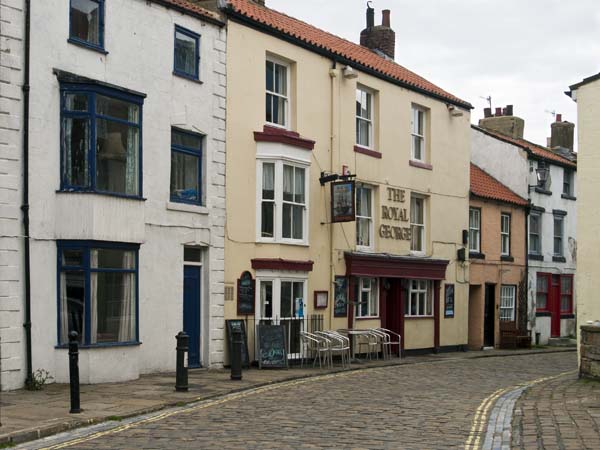 Royal George,Staithes,Houses,Pub,Inn