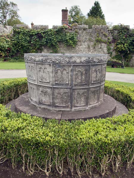 Cistern,Gardens,St Fagans,National History,Museum,Sain Ffagan,Amgueddfa Werin Cymru
