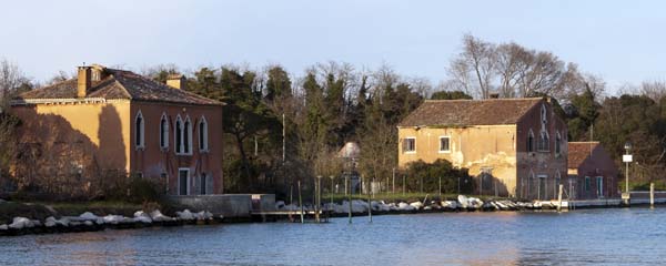 Isola Mazzorbo,Venice,Lagoon,Buildings,Canal