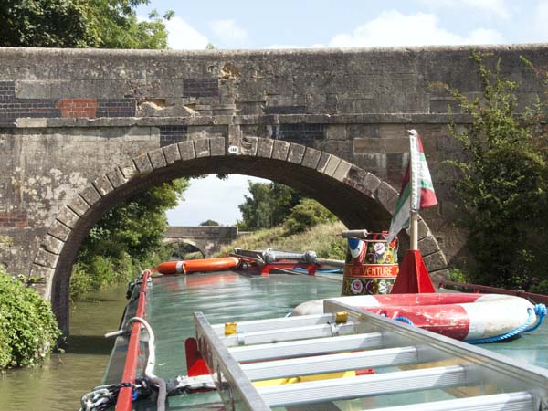 Kenavon Venture,Devizes Wharf,Kennet and Avon,Canal,Boat