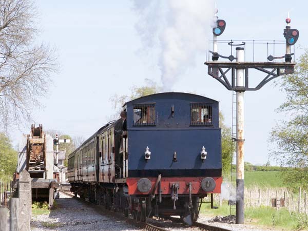 Moorbarrow,47,Cranmore,East Somerset Railway,Steam Engine,Heritage,Industrial,Locomotive,Heritage,Signal