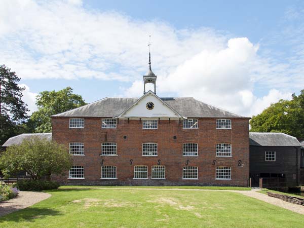 Whitchurch Silk Mill,Building
