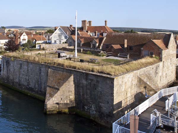 Yarmouth Castle,Device Fort