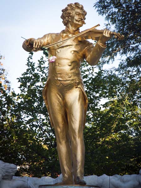 Johann Strauss,Monument,Statue,Stadtpark,Vienna,Wien