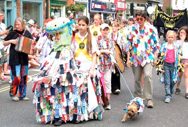 Allenbourn School,Wimborne Folk Festival,Procession