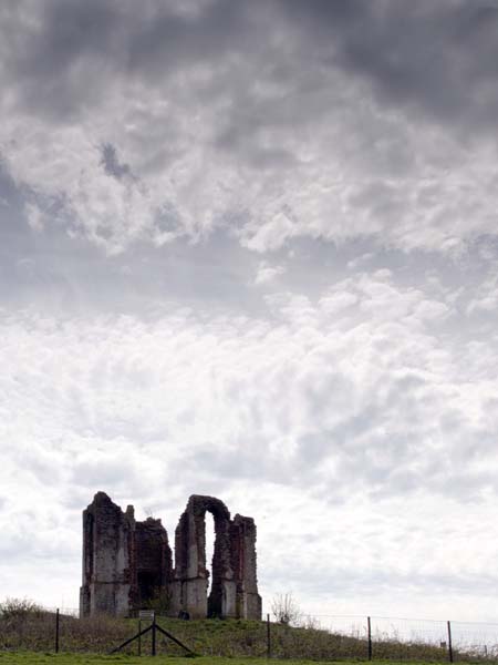 Vandalian Tower,Harting Down