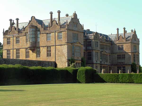 Montacute House,Stately Home,Cedar Lawn