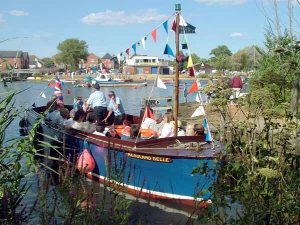 Christchurch,Boats,River Stour,Ferry
