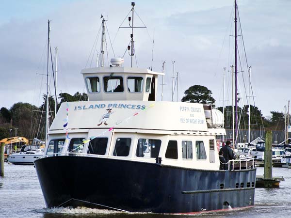 Lymington,Boat,Island Princess