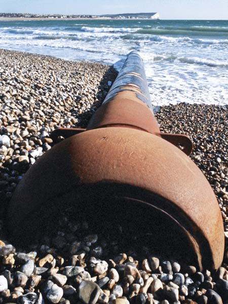 Beach,Shingle,Pipe,Newhaven