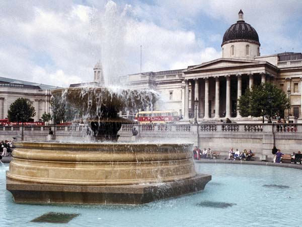 Trafalgar Square,Fountain,British Museum