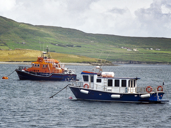 Valentia Island,Oilean Dairbhre,Knightstown,Knights Town,Knight's Town,An Chois,Boats,Lifeboat