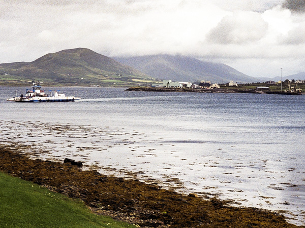 Valentia Island,Oilean Dairbhre,Knightstown,Knights Town,Knight's Town,An Chois,Boat,Ferry