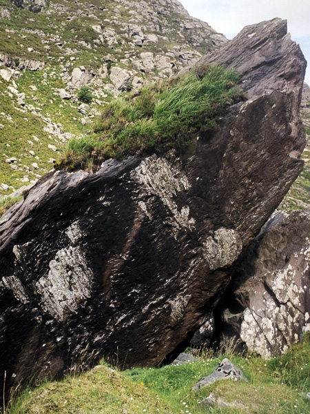 Killarney,Cill Airne,Gap of Dunloe,Glacial Erratic